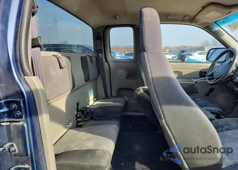 2005 Chevrolet Colorado from USA, damaged, VIN 1GCDT196558268511